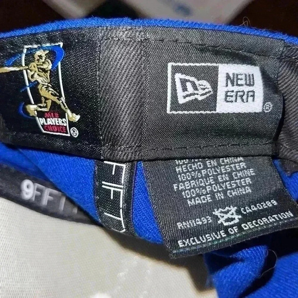 Authentic New  Era The Show Never worn Ken Griffey Jr MLB Logo - Picture 6 of 6